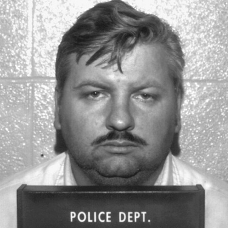 john-wayne-gacy-10367544-2-402.jpg