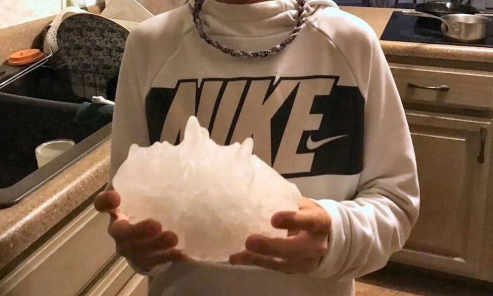 Giant 6.4 inch hailstone.jpg