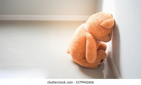 child-concept-sorrow-teddy-bear-260nw-1579942606.webp.633768bff0974cadb96b38e387280fed.webp