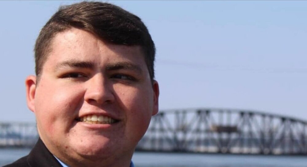 Screenshot_20210917-174409_Kiwi Browser.jpg