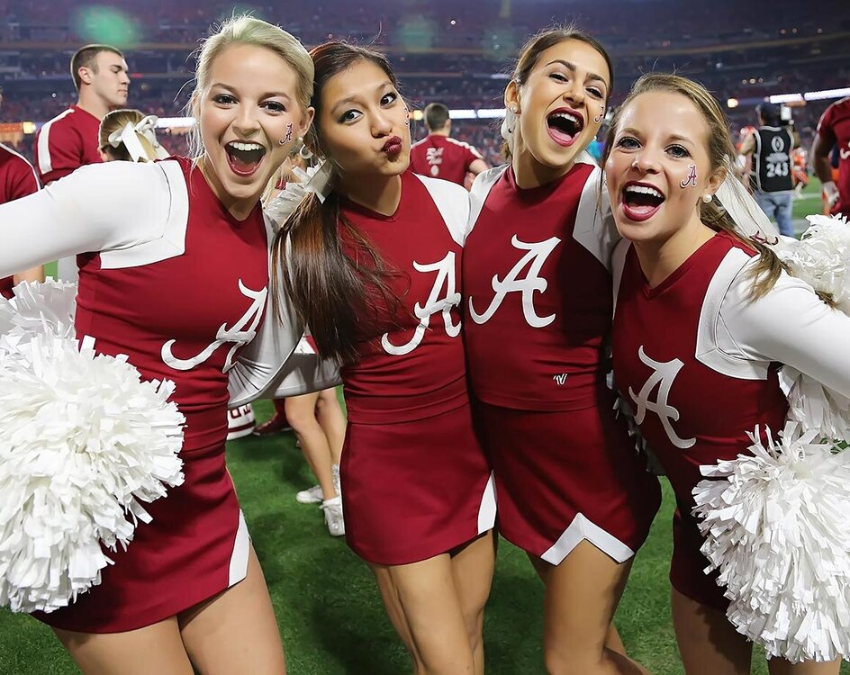 Alabama-cheerleaders-BCS_Championships-YDY_0347.jpg