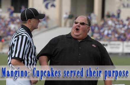mangino-cupcakes.jpg.4ebfe9768eeedcab026bca7459bc3fd5.jpg