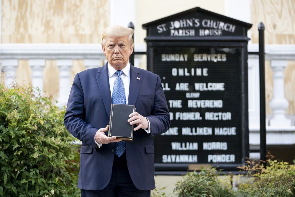 President_Trump_Visits_St._John's_Episcopal_Church_(49963649028).jpg