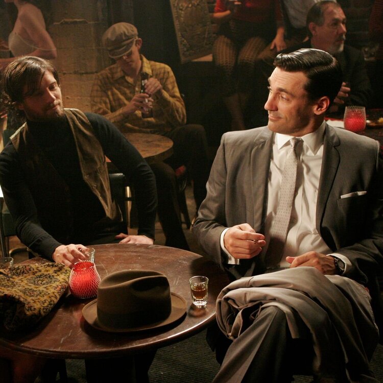 6bdb09ebe39589b222e5ee95ab5ea6bf17-mad-men-1-6.rsquare.w1200.jpg