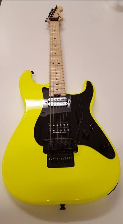 Screenshot_20220216-193339_Amazon Photos.jpg