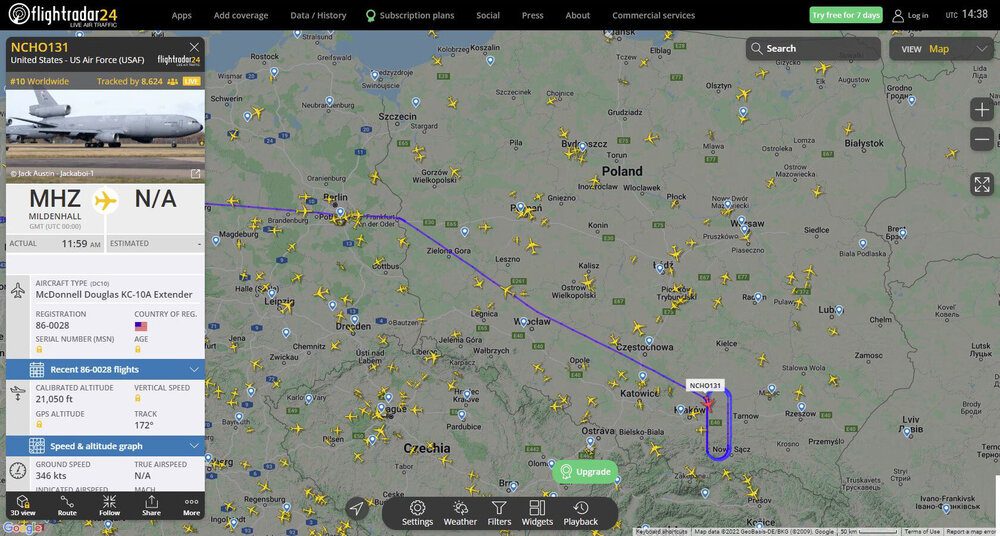 227396953_2022-02-2508_38_29-Flightradar24_LiveFlightTracker-Real-TimeFlightTrackerMap-Brave.thumb.jpg.bb6c7c7eb62091e4d5dcffb7542b0fe8.jpg