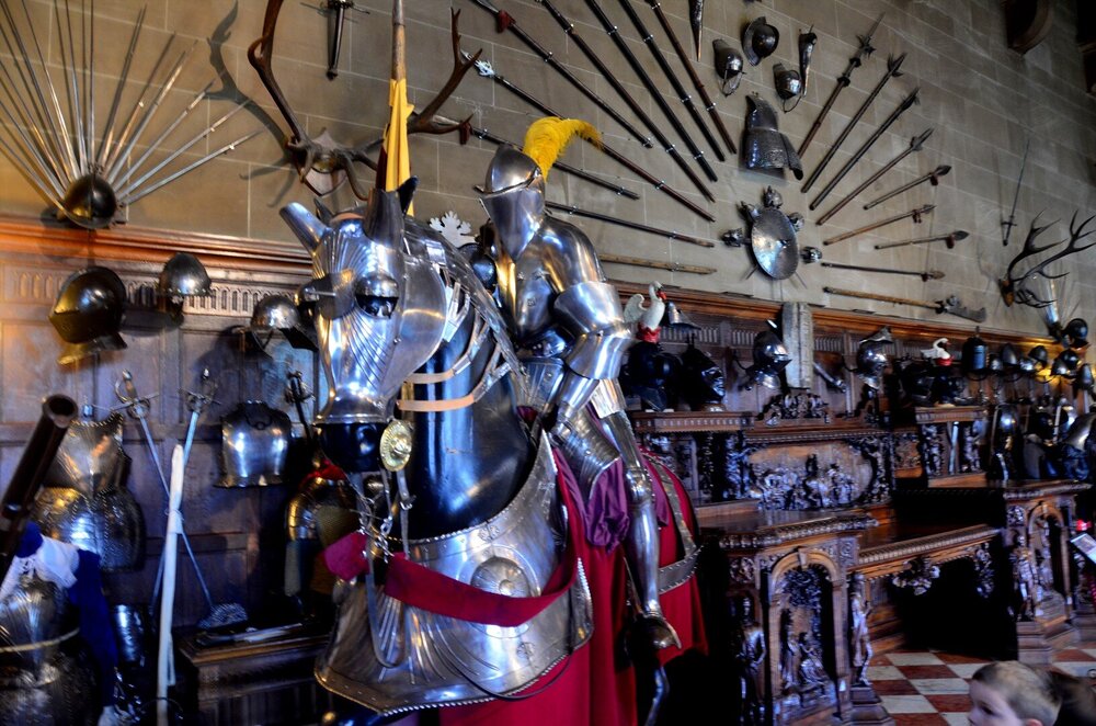 404571564_WarwickCastle-GreatHall6.thumb.jpg.ad60f219addbd7ccfb4922b35e2bcf87.jpg