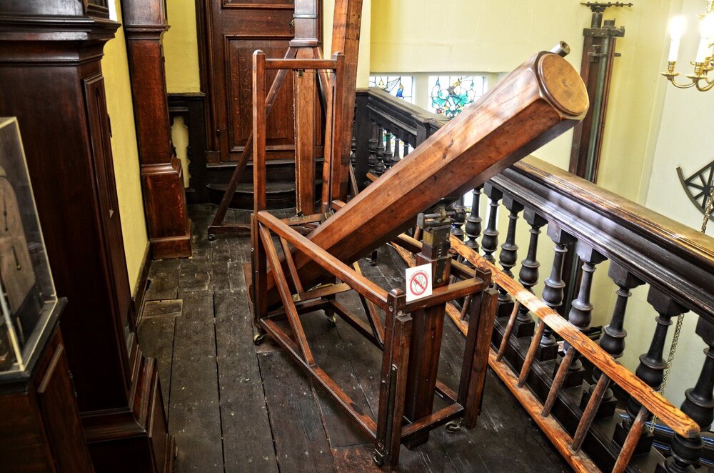 766869314_TelescopeattheMuseumoftheHistoryofScience-Oxford.thumb.jpg.ea180081f3a1350d1933a7d17998414c.jpg