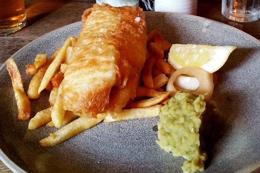 932567312_FishandChips-EbringtonArms.thumb.jpg.9eb0f08312fd16bb47d0b26cabf35404.jpg