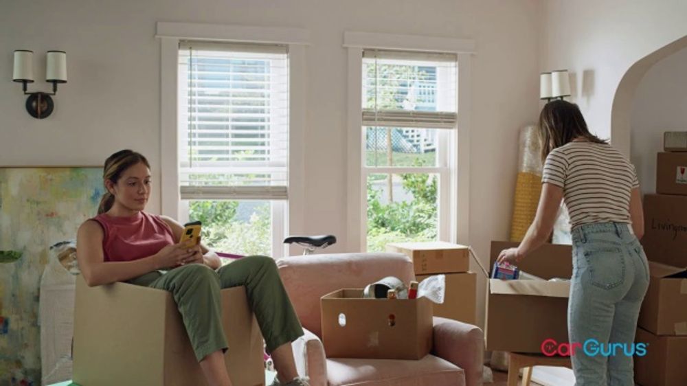 cargurus-moving-large-1.jpg.2c900fc5e0fdfaf37f3845f80f45d2fc.jpg