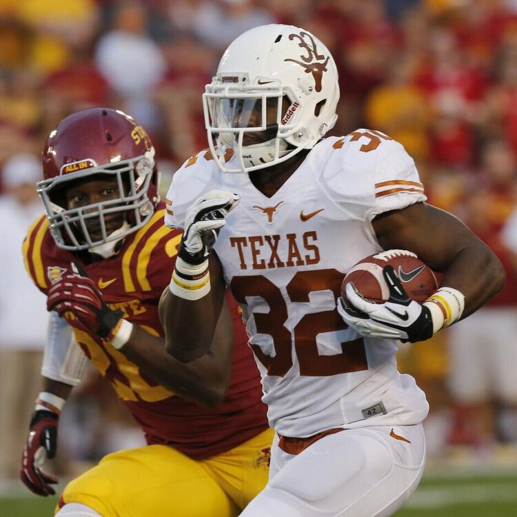 hi-res-183011536-running-back-johnathan-gray-of-the-texas-longhorns_crop_exact.thumb.jpg.a193eb9731c7fa70de784826035dcce4.jpg