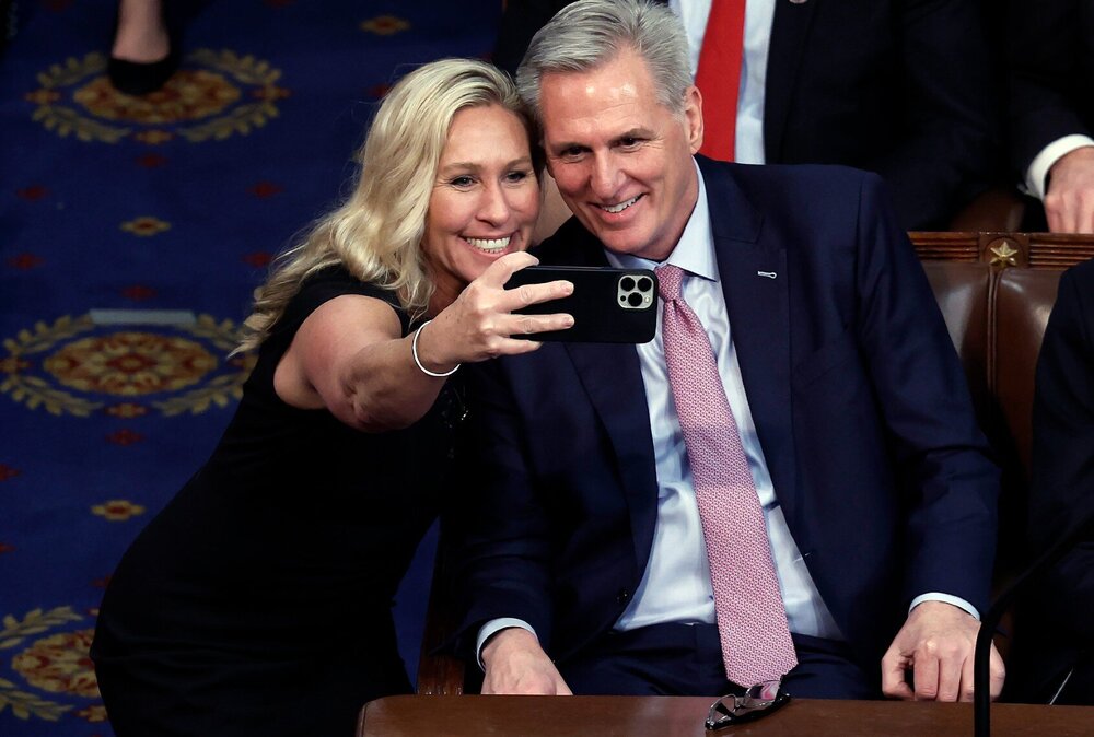 marjorie-taylor-greene-kevin-mccarthy-1454752823.thumb.jpg.d1f0b93addc8a9498038994214aa8a8a.jpg