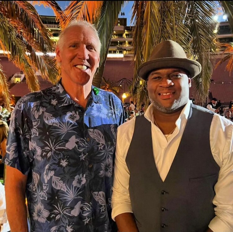 Bill walton and vince young.jp.jpg