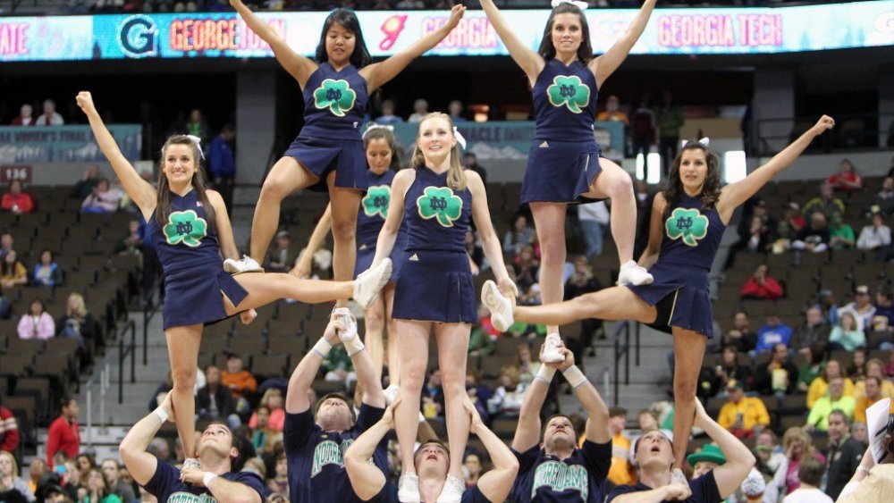 notredamecheer.jpg