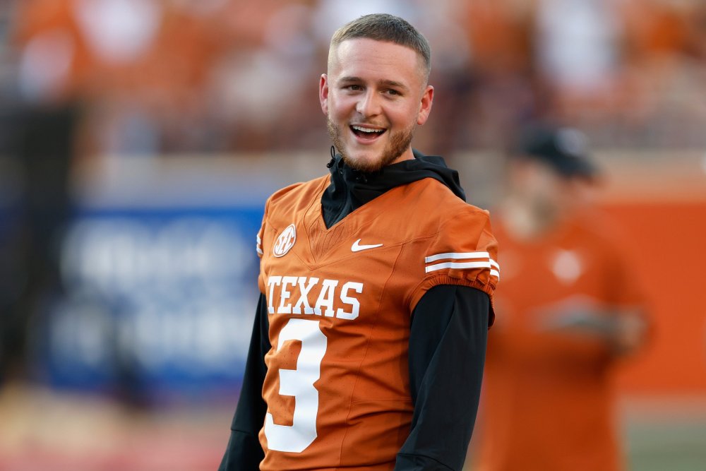 texas-qb-quinn-ewers.thumb.jpg.9ad5d71d257948e9319a0f36093832af.jpg