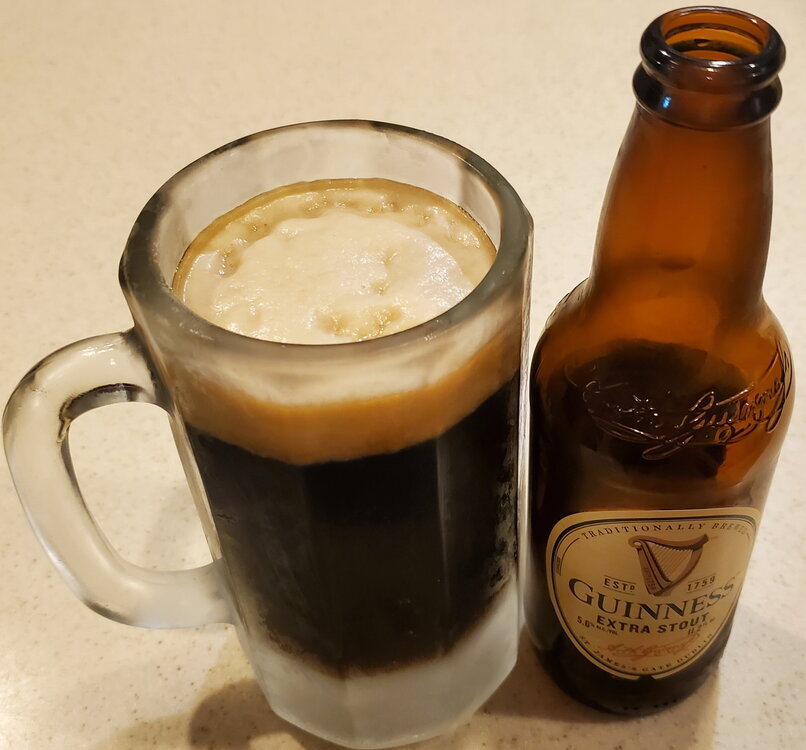 Guinness-ExtraStout-1.thumb.jpg.3af1e125836687fd0df443a329c8eef6.jpg