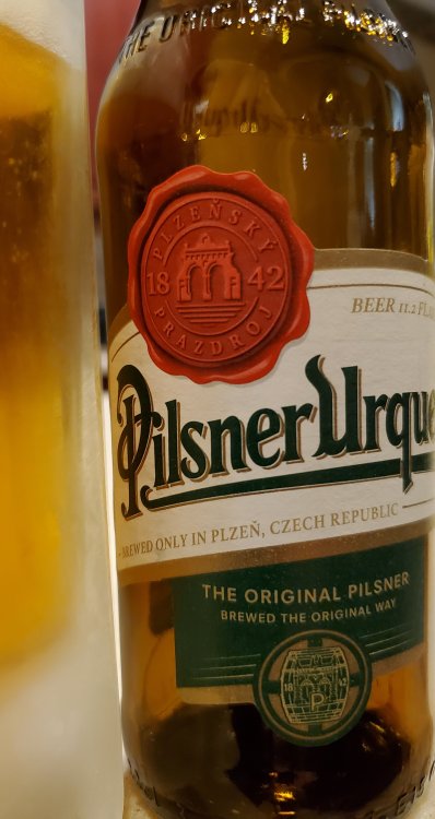 PilsnerUrquell-2.thumb.jpg.ae49eaf2d19623418757126d10014966.jpg