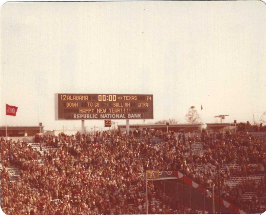 1982 Cotton Bowl Final Score.jpg