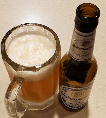 Weihenstephaner Hefe Weissbier - 1.jpg